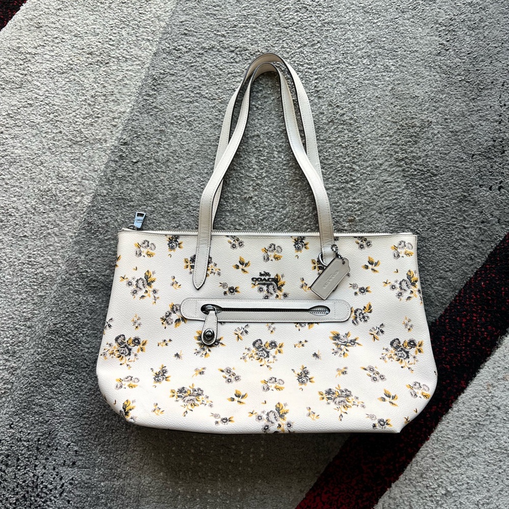 Coach Taylor Prairie Print Coated Canvas Tote Bag